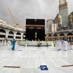 شرطة المنطقة الشرقية : الجهات الأمنية تضبط (76) شخصاً خالفوا تعليمات العزل الصحي بعد ثبوت إصابتهم بفيروس كورونا