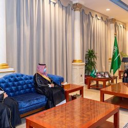 سمو الأمير فهد بن تركي بن فيصل يتسلم تقرير الشؤون الإسلامية بالقصيم