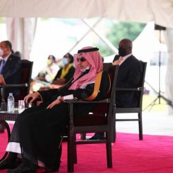 #عاجل  #خادم_الحرمين_الشريفين يوجه كلمة للمواطنين والمقيمين وعموم المسلمين بمناسبة #عيد_الفطر المبارك