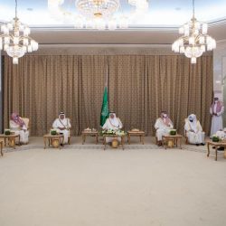 سمو أمير الحدود الشمالية يستقبل وكلاء ومنسوبي الإمارة بمناسبة عيد الفطر المبارك