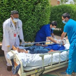 الشؤون الإسلامية تعيد افتتاح 11 مسجد بعد تعقيمها في 4 مناطق بعد ثبوت 11 حالة إصابة كورونا بين صفوف المصلين