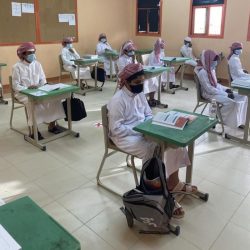 عودة حضورية لأكثر من 200 ألف طالب وطالبة بتعليم عسير