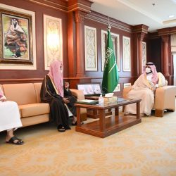 سمو أمير منطقة نجران يلتقي مشايخ وأهالي محافظة ثار