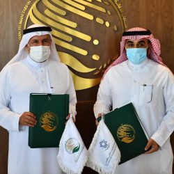 د. الخضري في ملتقى عرعر للقصة.