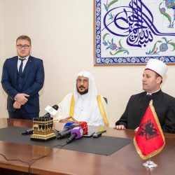 شرطة منطقة جازان”القبض على مقيم بحوزته (5444) قرصًا خاضعًا لتنظيم التداول الطبي