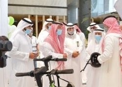 فريق مركز الملك سلمان للإغاث يتفقد مشروع بناء وإعادة تأهيل عدد من المدارس بمحافظة لحج