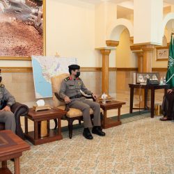 أمير منطقة مكة المكرمة بالنيابة يستقبل مدير عام صندوق التنمية الزراعية بالمنطقة