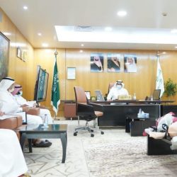 آل حفيظ يدعم النادي بخمسون الف بريال محافظ بيش يرعى حفل النادي للصعود للدرجة الثالثة