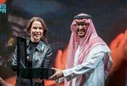 شرطة جازان تقبض مواطن و مخالف لنظام أمن الحدود بحوزتهما (70) كيلو جرامًا من الحشيش المخدر