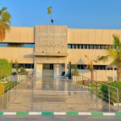 الدكتور الربيعة يعقد حلقة نقاش مع نخبة من أعضاء البرلمان الإيطالي في روما