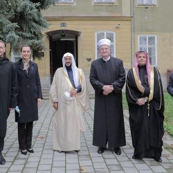 مهرجان العسل الأول بمنطقة حائل يواصل النجاح وتحقيق العوائد