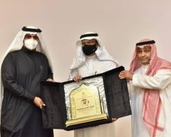 أمير القصيم يشدّد على أهمية الالتزام بالإجراءات الوقائية والتدابير الاحترازية