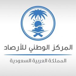 وزير الشؤون الاسلامية يوجه بفرش جامع الوالدين بتبوك بالسجاد الفاخر لكامل الجامع