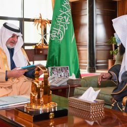 أمير الشرقية يستقبل رئيس محكمة التنفيذ بالخبر بمناسبة تعيينه