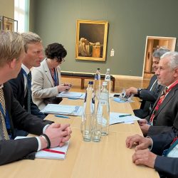 *فرع البيئه بجازان ممثلاً بمركز ابحاث الثروه السمكيه ينفذ أسبوع البيئه *بجازان*