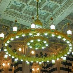 مركز الملك سلمان للإغاثة يسلم 50 طناً من التمور هدية المملكة لجمهورية جيبوتي