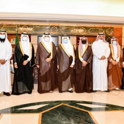 سمو أمير جازان يُوجّه باستمرار العمل في الإمارة والمحافظات والمراكز التابعة لها خلال إجازة العيد