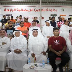 “البيئة” تناقش تنظيم آلية استيراد النحل من مصر