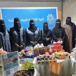 بناءً على توجيه سمو أمير المنطقة.. أمين عسير يجتمع بالأهالي بمقر بلدية المحافظة