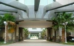 جامعة الملك خالد تكرم الفائزين والفائزات في مجالات البحث العلمي