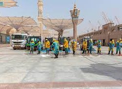 مركز الملك سلمان للإغاثة يوزع أكثر من 2000 سلة غذائية في غانا