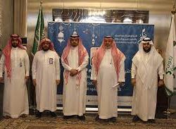 برّ أبها توزع 2078 وجبة إفطار صائم يومياً