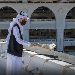 الرئيس العام يرفع شكره لسمو أمير منطقة المدينة المنورة وسمو نائبه على دعمهم وعنايتهم بالمسجد النبوي وعمارته.