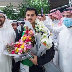 بناءً على توجيه خادم الحرمين الشريفين .. سمو ولي العهد يقدم واجب العزاء والمواساة في وفاة الشيخ خليفة بن زايد ـ رحمه الله ـ