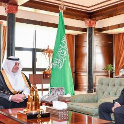 سمو أمير تبوك يرأس اجتماع لجنة الدفاع المدني الرئيسة بالمنطقة