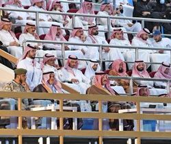 الأفواج الأمنية بمنطقة جازان تقبض على شخص بحوزته (195) كيلو جرامًا من نبات القات