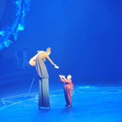 إدارة الموسم توظف الأعمال الفنية العالمية في مناطق الفعاليات