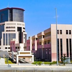 سمو ولي العهد يغادر إلى دولة الإمارات لتقديم واجب العزاء والمواساة في وفاة سمو الشيخ خليفة بن زايد آل نهيان