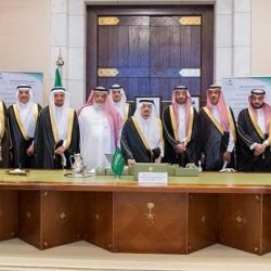 مستشار خادم الحرمين الشريفين أمير منطقة مكة المكرمة يرأس اجتماعاً بحضور منسوبي وكالة الإمارة للحج والعمرة.