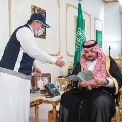 محافظ محافظة فيفا يفعل مبادرة يستفتونك