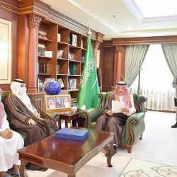سمو محافظ الأحساء يستقبل مدير ميدان الهجن بالمحافظة