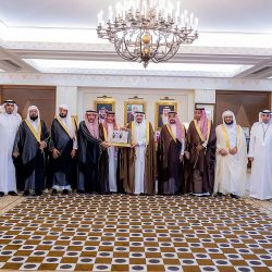 سمو أمير القصيم يستقبل مدير فرع وزارة الموارد البشرية بالمنطقة