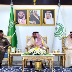 أمير منطقة تبوك يرعى حفل تخريج أكثر من 6000 طالب طالبة يمثلون مختلف التخصصات العلمية بجامعة تبوك