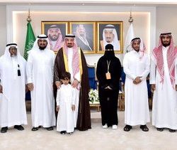 سمو أمير الرياض يستقبل رئيس النيابة العامة بالمنطقة