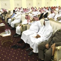 الويمني يزور مكتب أبها وإدارة المياه ونائبه يتفقد أسواق النفع العام