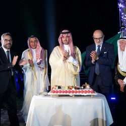 الحصيني يتوقع موجة حارة جداً على هذه المناطق.. ويكشف عن موعد أول طوالع الثريا