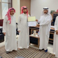 سمو أمير الحدود الشمالية يشهد توقيع عقود توظيف 80 خريجًا من التدريب التقني والمهني بالمنطقة