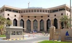 لجانُ تسويةِ خلافاتِ عُمَّالِ الخدمة المنزلية تصدرُ عدداً من الأحكام والعقوبات النظامية