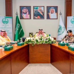 سمو أمير نجران يناقش نشاطات وأعمال جمعية “ليث” للإنقاذ ويتسلم التقرير السنوي للجمعية