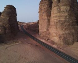 سمو أمير منطقة الحدود الشمالية بالنيابة يلتقي وكلاء الإمارة ومديري العموم