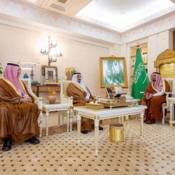 “الربيعة” يلتقي مدير معهد السل وأمراض الرئة في بولندا