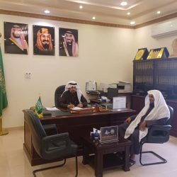 أعلنت وزارة الحج والعمرة السعودية السماح للقادمين من الحاصلين على تأشيرة أمريكا وبريطانيا ودول شنغن أداء فريضة العمرة بلا قيود.