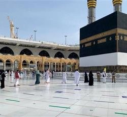 سمو أمير حائل يستقبل رئيس اللجنة الوطنية العقارية باتحاد الغرف السعودية