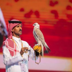 الحويطي / تنفيذ أعمال كنس آلي بطول 2840 كم في خميس مشيط