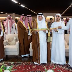 القوة الخاصة لأمن الطرق بمحافظة ضمد في منطقة جازان تقبض على مقيم لنقله في مركبته (10) مخالفين لنظام أمن الحدود