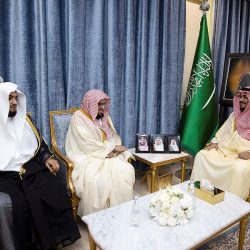 سمو أمير الحدود الشمالية بالنيابة يتسلّم تقريراً عن أعمال الأحوال المدنية بالمنطقة